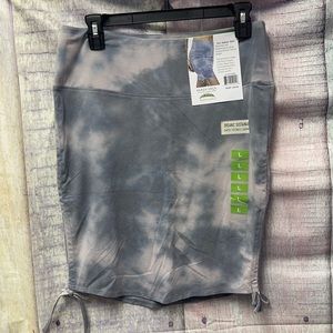 Brand new Woman’s Earth Yoga Gather Skirt. Size L.